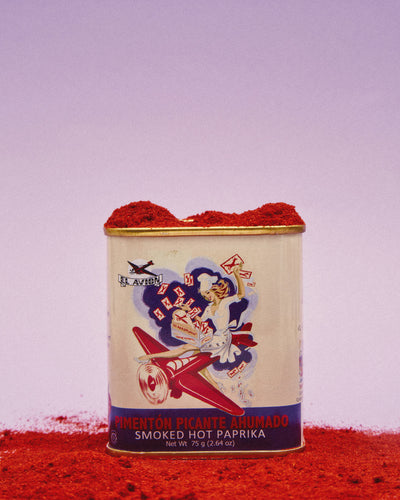 Boîte vintage au paprika piquant fumé